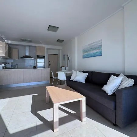 Entre Dos Mares, Euromarina Towers