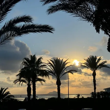 Entre Dos Mares, Euromarina Towers لا مانغا ذيل مار مينور